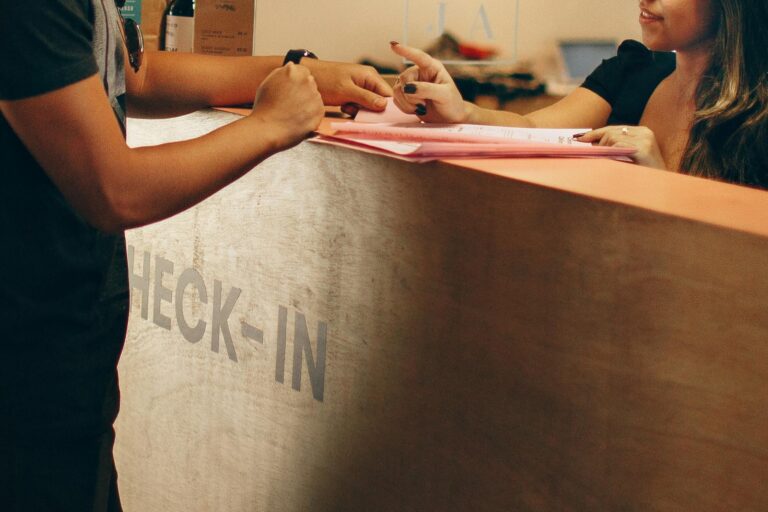 Turismo, nuovo bando per le staff house: il Veneto punta sugli alloggi per stagionali