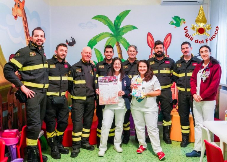 Venezia, la befana arriva in Pediatria