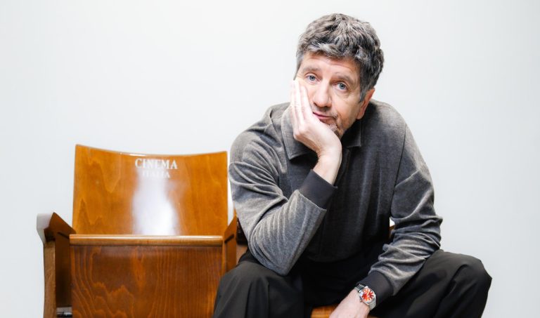 Fabio De Luigi torna sul palco con il suo nuovo show: il 25 ottobre al Gran Teatro Geox di Padova