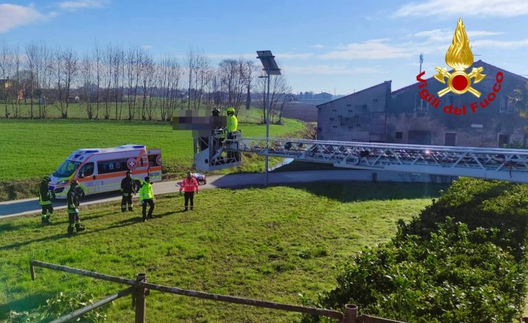 Incidente sul lavoro in un cantiere a Montegaldella: operaio si ferisce usando un flessibile da taglio