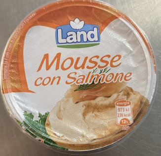 Da Padova l’allerta europea: richiamo mousse di salmone Land per possibile rischio botulino