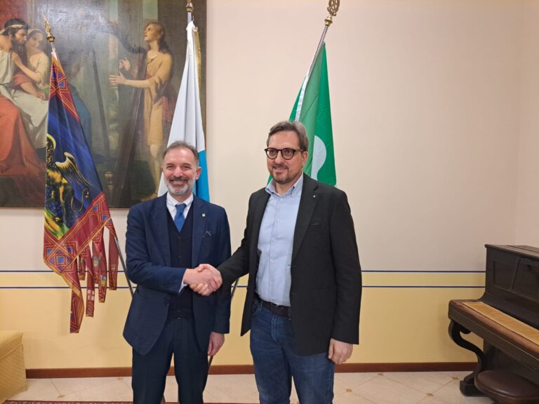 Economia, via libera all’asse del Nord tra Veneto e Lombardia. Bitonci: “Fare squadra per aiutare le imprese ad essere competitive”