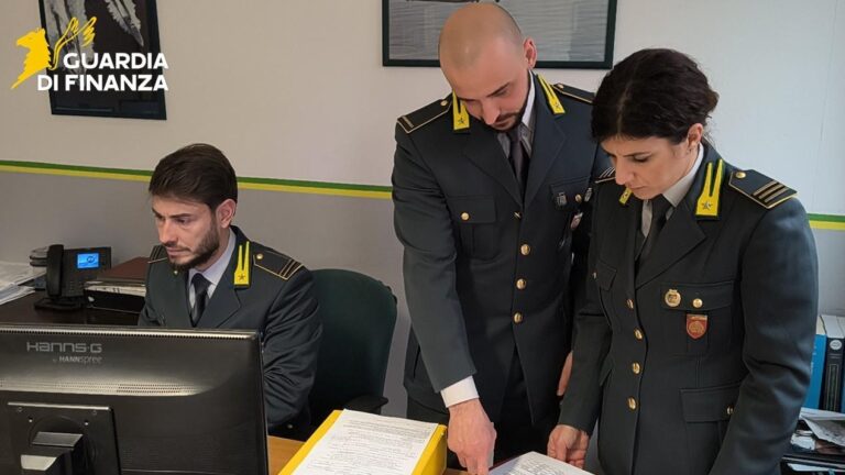 Frode e lavoro in nero a Vigonza: laboratorio tessile e macchinari sequestrati, segnalato il responsabile