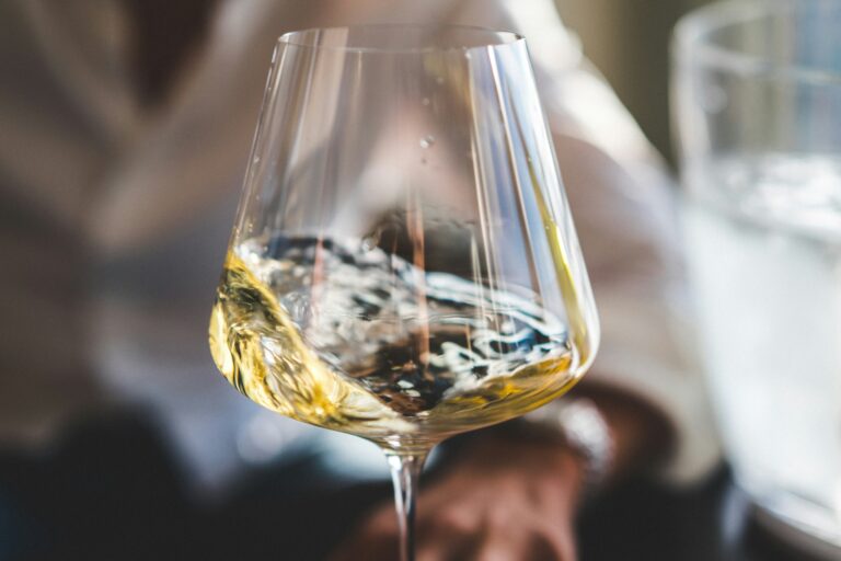Vinitaly 2026: Mionetto punta su innovazione, mixology e tendenze low e no alcohol