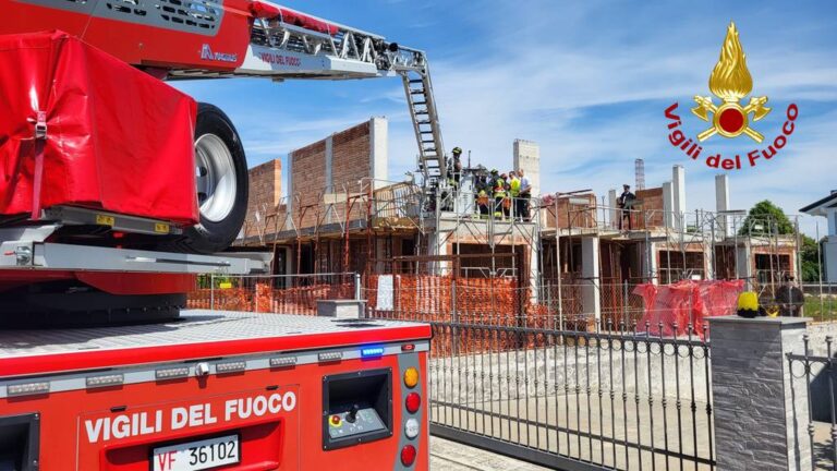 Incidente sul lavoro: operaio ferito in un cantiere a Istrana