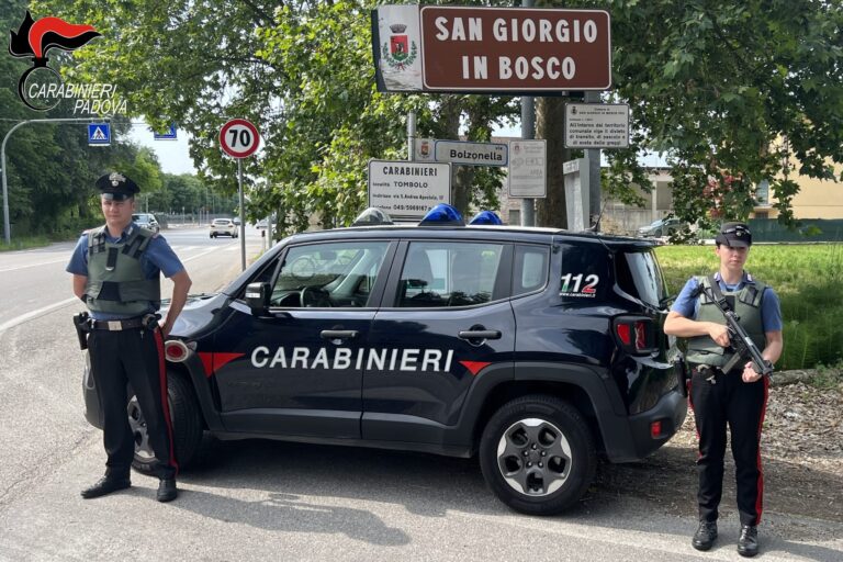 San Giovanni in Bosco, denunciato uomo entrato armato in un bar