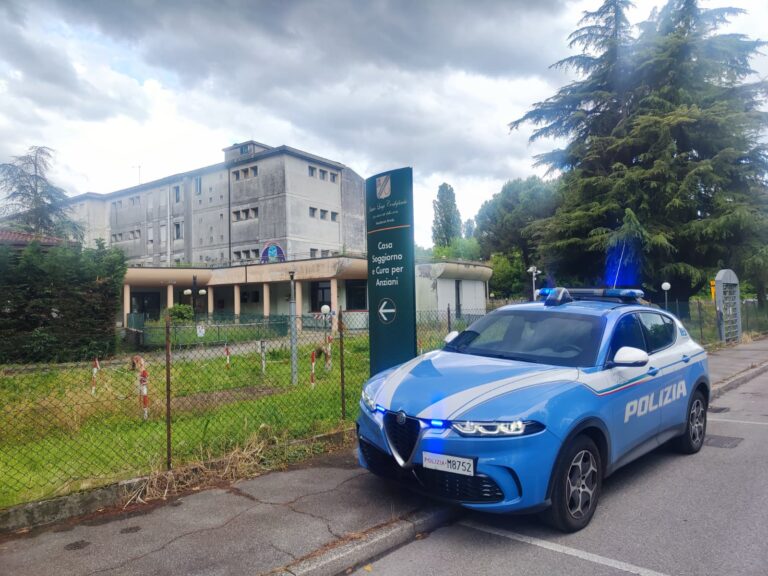 Padova, tre giovani sorpresi a vandalizzare l’ex casa di cura Breda