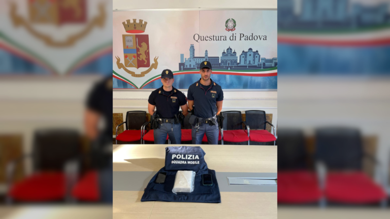 Padova, arrestato uomo in possesso di oltre 1 Kg di cocaina
