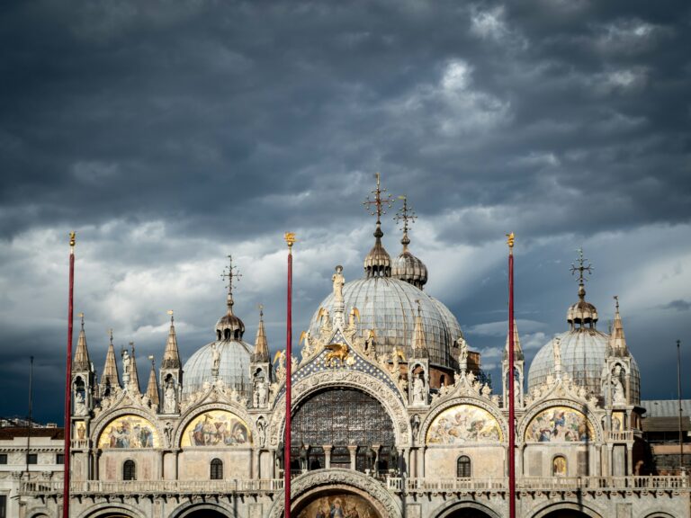 Maltempo a Venezia: allerta gialla per rischio idrogeologico e allerta arancione per temporali fino a mercoledì mattina