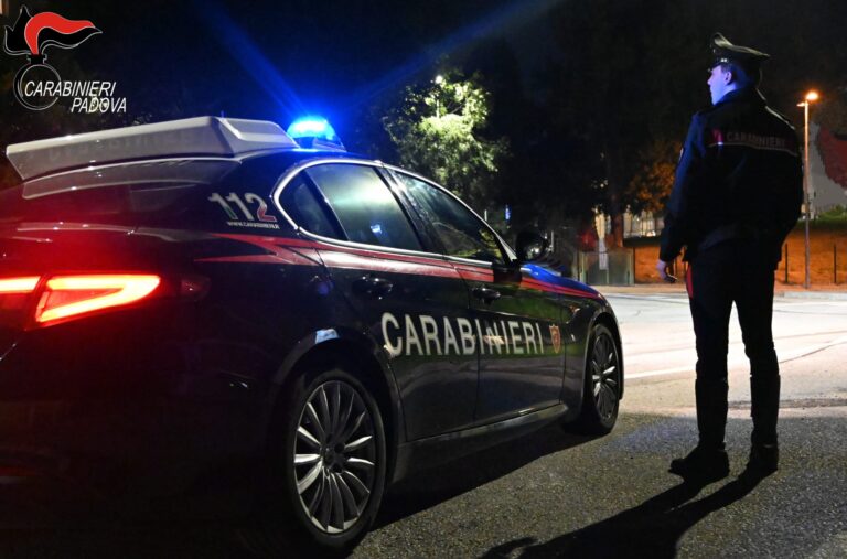 Piove di Sacco: rumori notturni al cimitero, due arresti per furto di rame