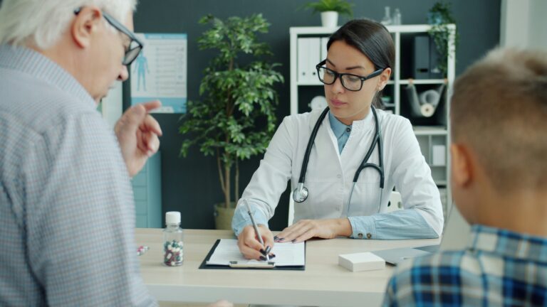 Sanità, 176 nuovi medici di famiglia per il Veneto: prenderanno servizio sul territorio