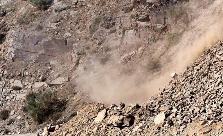 Frane al monte Pelmo, Stefani: “Importante rispettare l’ordinanza di chiusura della zona”
