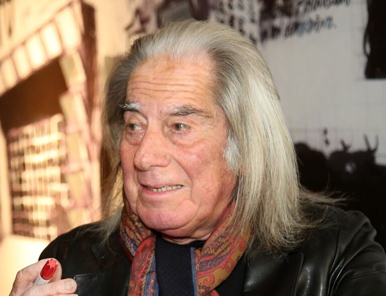Addio a Fabrizio Plessi, Venezia saluta il pioniere della videoarte: “Ha sempre portato luce e futuro”