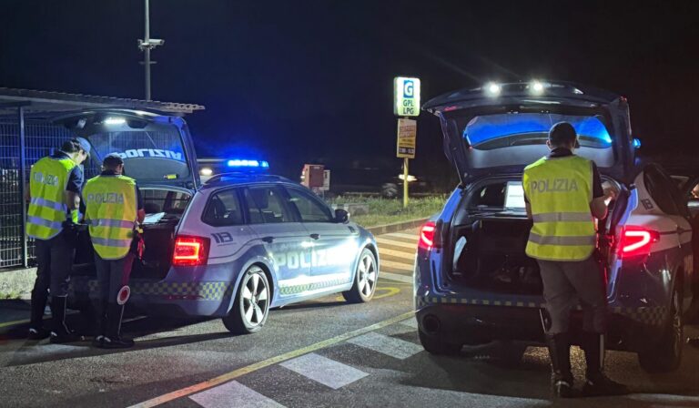 Sicurezza stradale, a Jesolo l’iniziativa della polizia di Venezia per promuovere la guida prudente