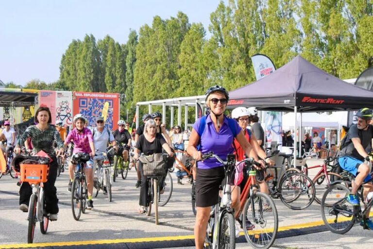 Venezia accelera sulla mobilità sostenibile: oltre 200 km di rete ciclabile e trasporto pubblico verso le zero emissioni