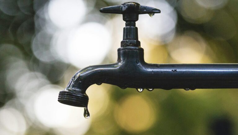 Crisi idrica, l’assessore Bond istituisce il Tavolo tecnico regionale per ”gestire l’acqua tutto l’anno e prevenire le emergenze”